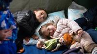 Несмотря на ордер на арест Путина, похищения украинских детей продолжаются